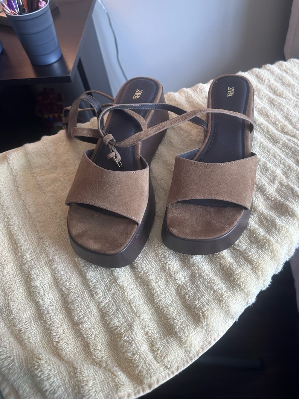 ZARA Tan Suede Platform Slide Sandals with Wrap Straps New without tags.